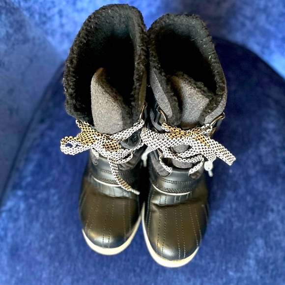 Totes • Kids Snow Boots - Picture 6 of 7